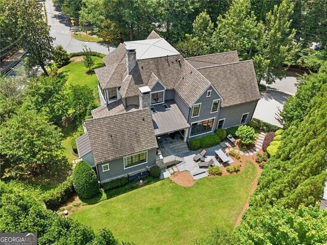 4384 Powers Ferry Road NW, Atlanta, GA 30327