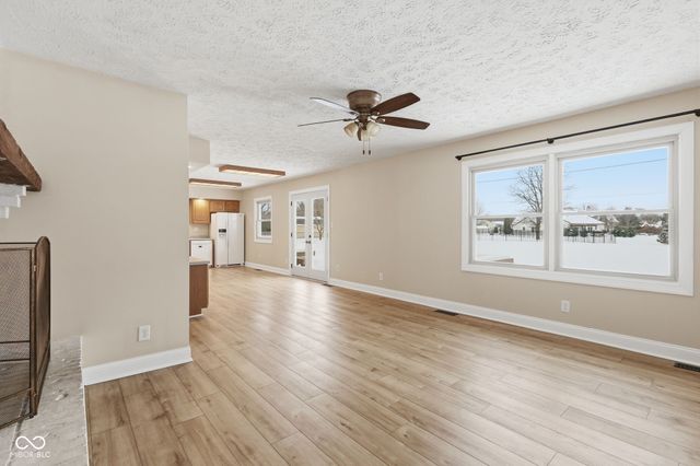 5581 E County Road 350 S, Plainfield, IN 46168