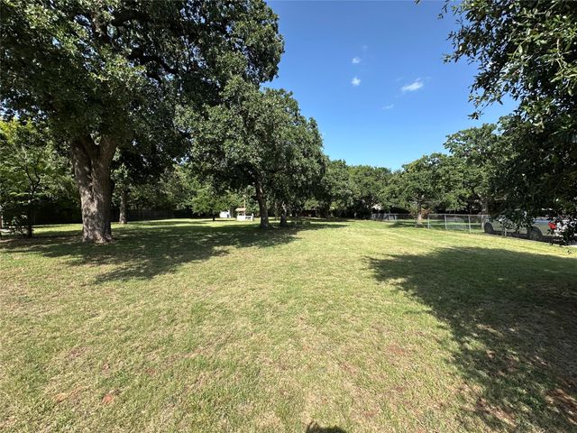 6701 Herbert Road, Colleyville, TX 76034