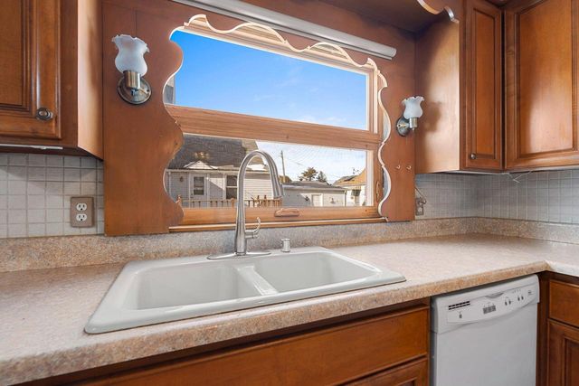 2310 14th STREET, Two Rivers, WI 54241