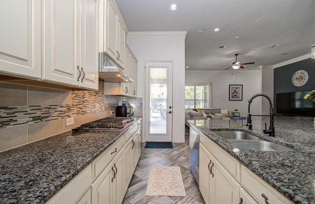 17915 Olde Oaks Estate Court, Cypress, TX 77433