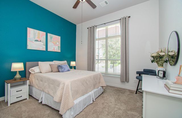 17915 Olde Oaks Estate Court, Cypress, TX 77433