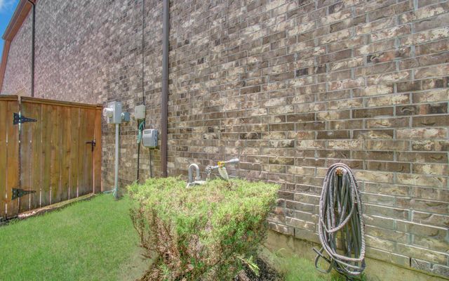 17915 Olde Oaks Estate Court, Cypress, TX 77433