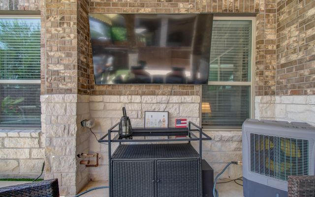 17915 Olde Oaks Estate Court, Cypress, TX 77433