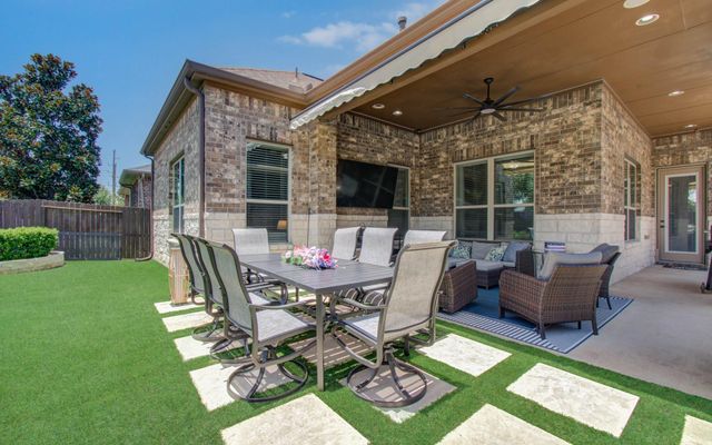 17915 Olde Oaks Estate Court, Cypress, TX 77433