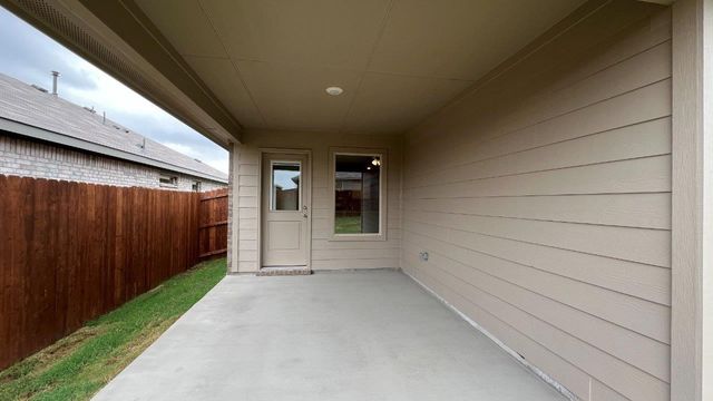 8509 HOLLYMEAD Lane, Fort Worth, TX 76131