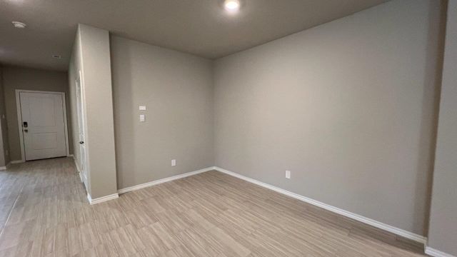 8509 HOLLYMEAD Lane, Fort Worth, TX 76131