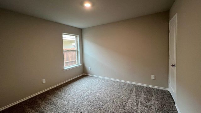 8509 HOLLYMEAD Lane, Fort Worth, TX 76131