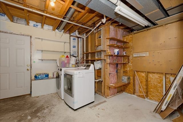 179 Fox Hill Rd, Burlington, MA 01803