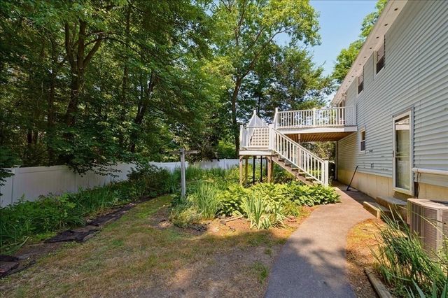 179 Fox Hill Rd, Burlington, MA 01803