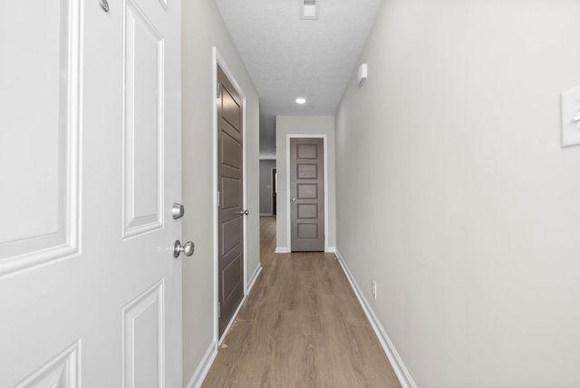 315 Longshadow Trl Unit F, Clarksville, TN 37043