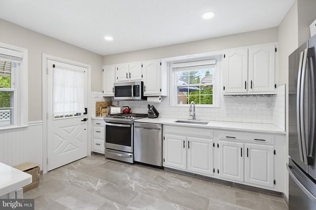 336 YARNALL DR, Springfield, PA 19064