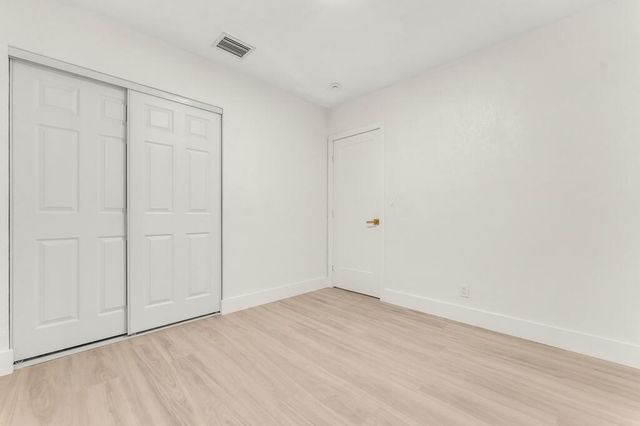 6572 Pierce Street, Hollywood, FL 33024