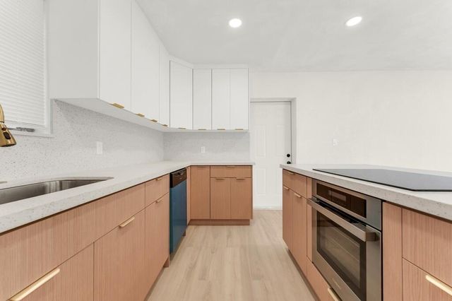 6572 Pierce Street, Hollywood, FL 33024