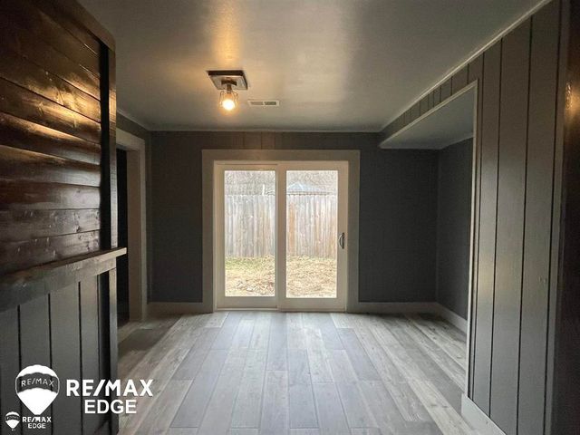 494 W Barnes Lake Road, Columbiaville, MI 48421