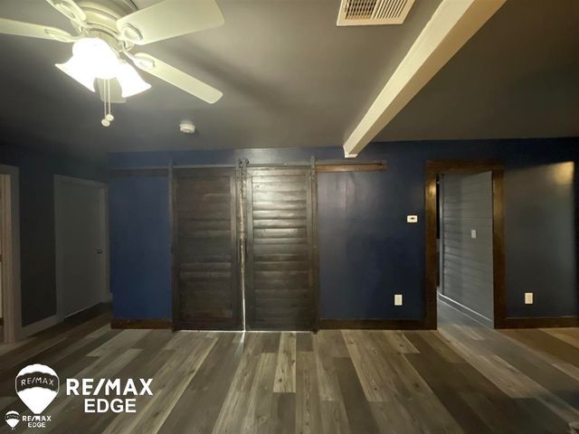 494 W Barnes Lake Road, Columbiaville, MI 48421