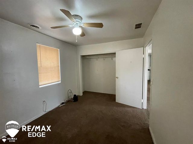 494 W Barnes Lake Road, Columbiaville, MI 48421