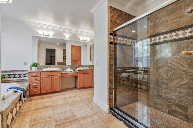 5065 Carbondale, Antioch, CA 94531