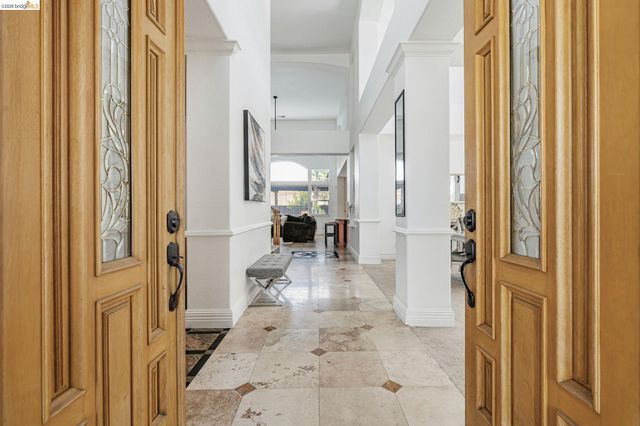 5065 Carbondale, Antioch, CA 94531