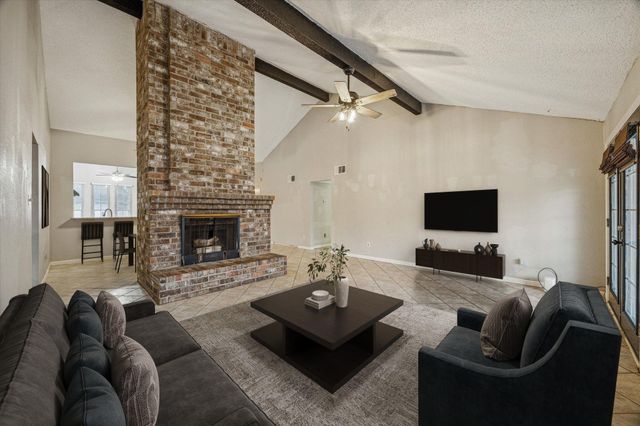 11103 Hidden Bend Drive, Houston, TX 77064