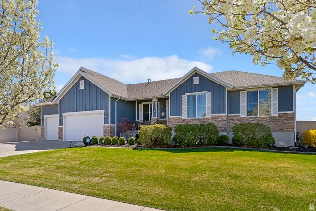 629 MARE DR, Kaysville, UT 84037
