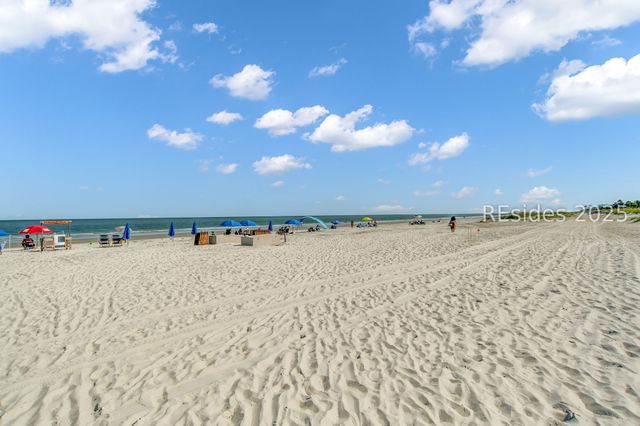 663 William Hilton Pkwy Apt 4221, Hilton Head Island, SC 29928