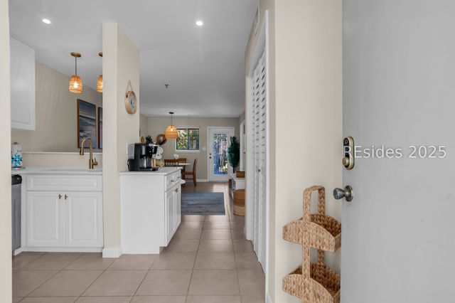 663 William Hilton Pkwy Apt 4221, Hilton Head Island, SC 29928