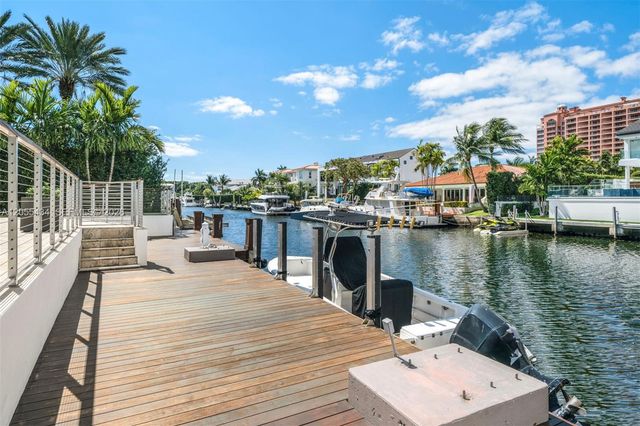 6832 Sunrise Court, Coral Gables, FL 33133