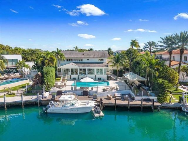 6832 Sunrise Court, Coral Gables, FL 33133