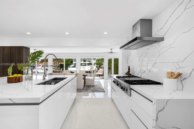 6832 Sunrise Court, Coral Gables, FL 33133