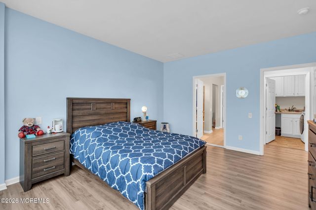 4 Bromley Lane, Manchester, NJ 08759