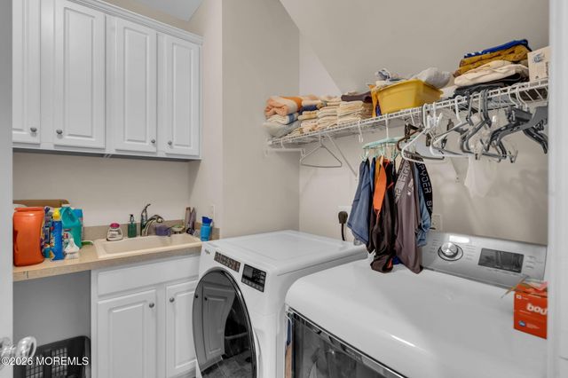 4 Bromley Lane, Manchester, NJ 08759