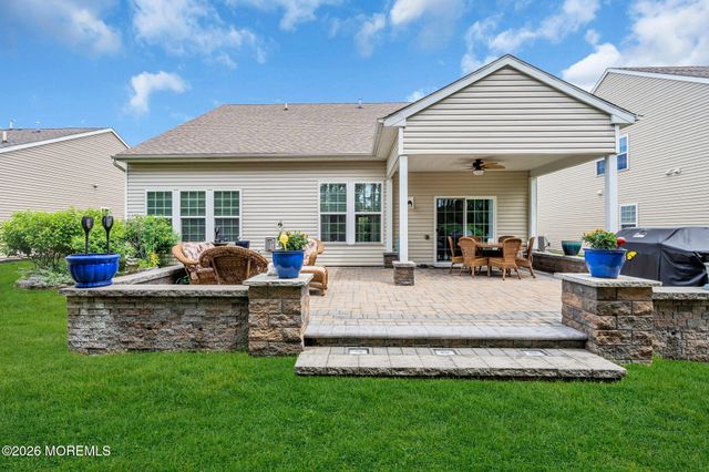 4 Bromley Lane, Manchester, NJ 08759