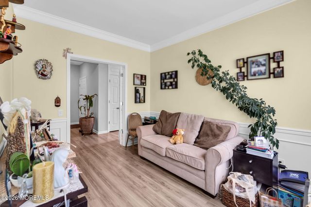 4 Bromley Lane, Manchester, NJ 08759