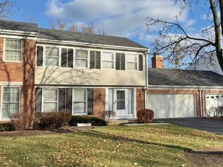1209 W Bauer Road, Naperville, IL 60563