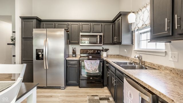 4118 Tarpon Bay Drive, Westfield, IN 46062