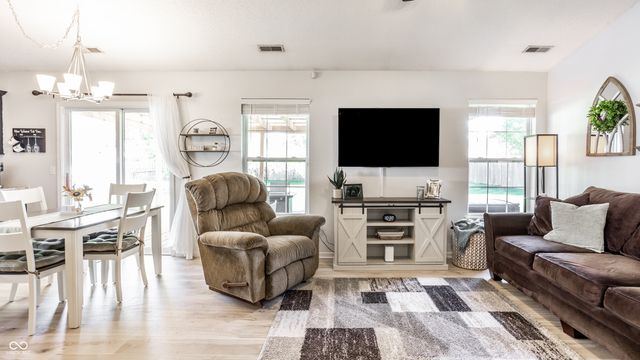 4118 Tarpon Bay Drive, Westfield, IN 46062