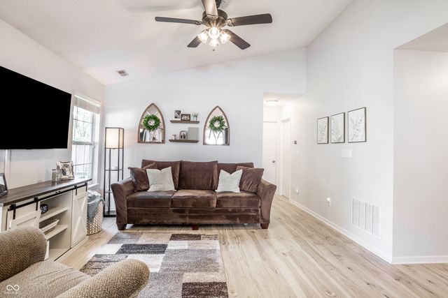 4118 Tarpon Bay Drive, Westfield, IN 46062