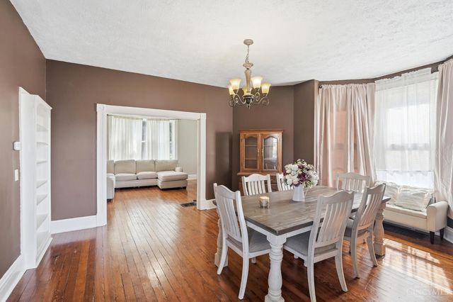 2040 Crown Avenue, Norwood, OH 45212