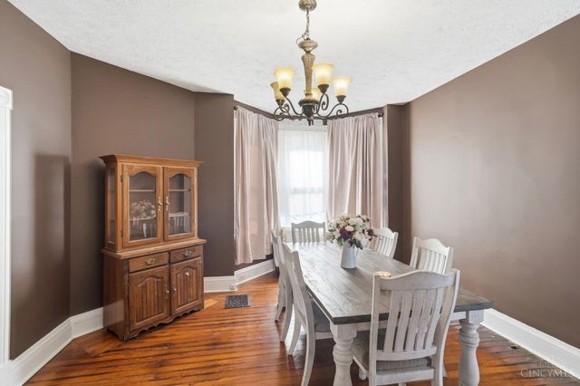 2040 Crown Avenue, Norwood, OH 45212