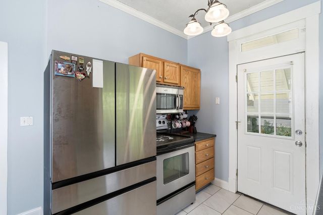 2040 Crown Avenue, Norwood, OH 45212