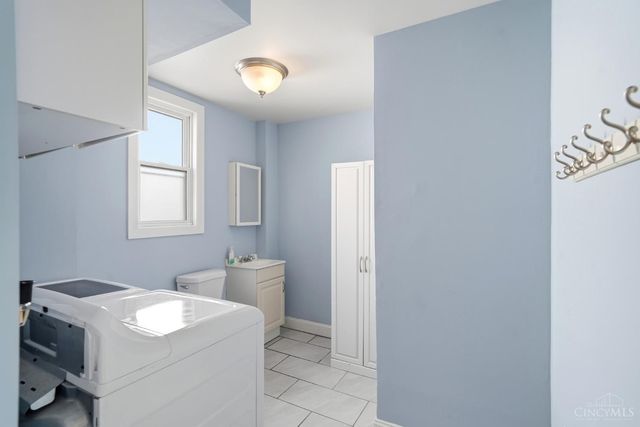 2040 Crown Avenue, Norwood, OH 45212