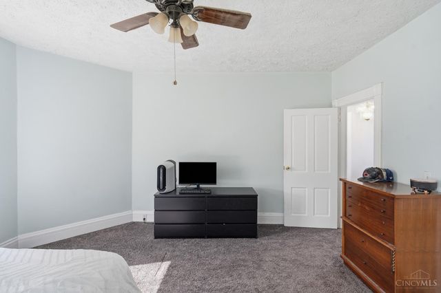 2040 Crown Avenue, Norwood, OH 45212