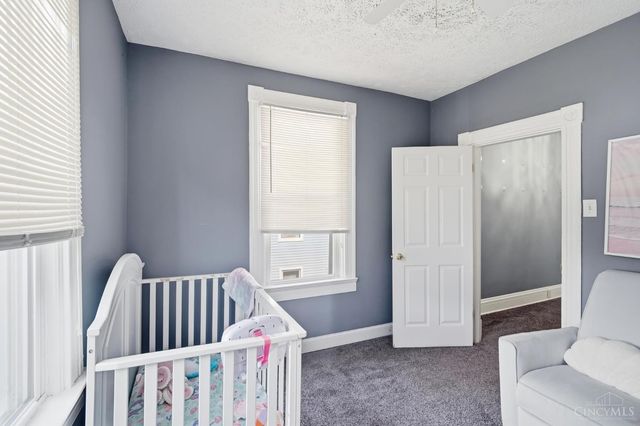 2040 Crown Avenue, Norwood, OH 45212