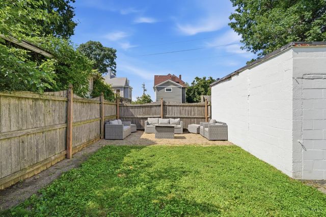 2040 Crown Avenue, Norwood, OH 45212