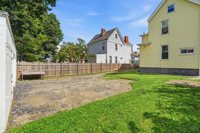 2040 Crown Avenue, Norwood, OH 45212
