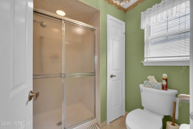 6 Everest Drive N, Brick, NJ 08724