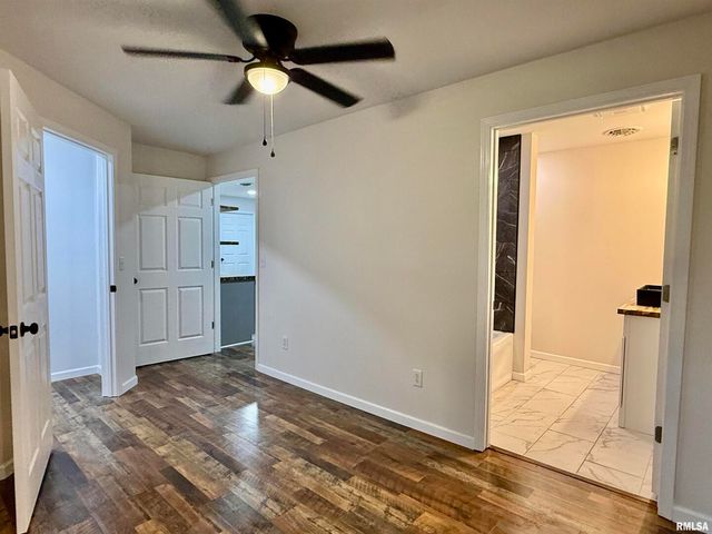 101 OAK Drive, Metropolis, IL 62960