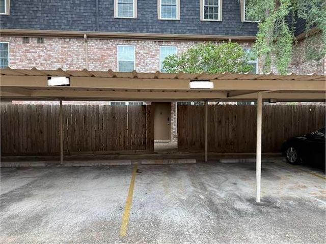 355 N Post Oak Lane 641, Houston, TX 77024