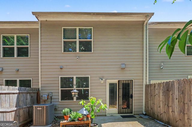 6408 Kennonbriar Court, Lithonia, GA 30058